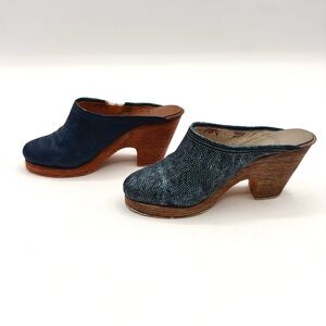 Vintage Miniature Just The Right Shoe Raine Denim Blues Clogs - Set of 2